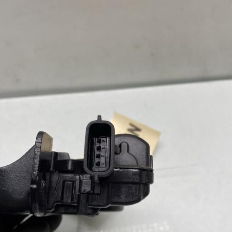 Serrure de coffre RENAULT SCENIC 3 Photo n°3