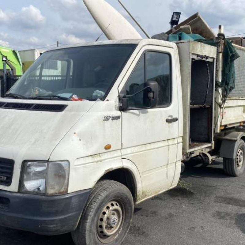 Serrure avant gauche VOLKSWAGEN LT 2 Photo n°4