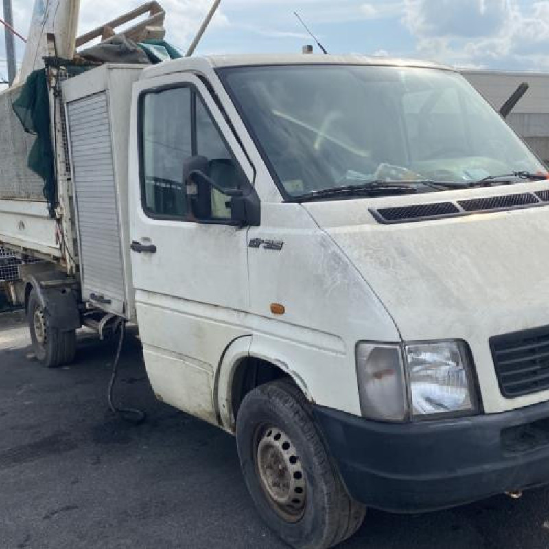 Serrure avant gauche VOLKSWAGEN LT 2 Photo n°5