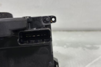 Serrure avant droit RENAULT LAGUNA 3