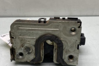 Serrure arriere droit DACIA DUSTER 1 Photo n°1