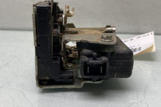 Serrure arriere droit DACIA DUSTER 1