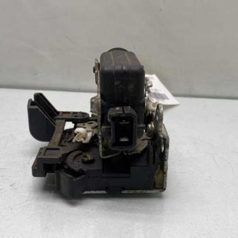 Serrure avant droit DACIA DUSTER 1 Photo n°4