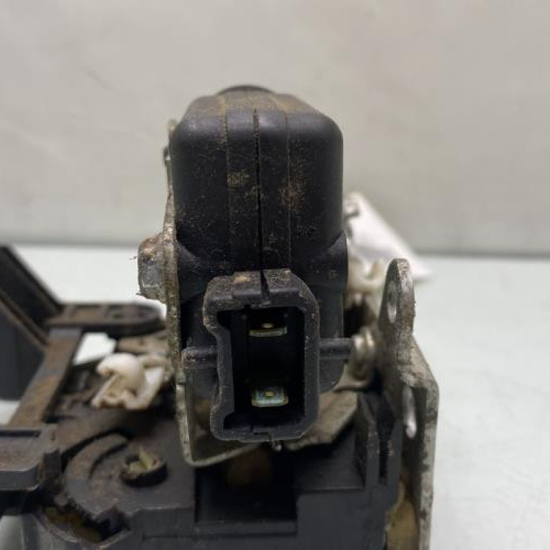 Serrure avant droit DACIA DUSTER 1 Photo n°5