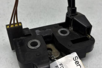 Serrure de coffre FORD FIESTA 5