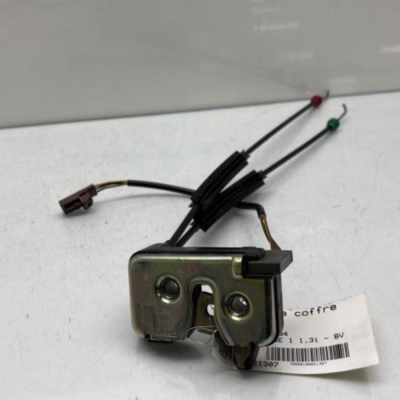 Serrure de coffre FORD FIESTA 5 Photo n°5