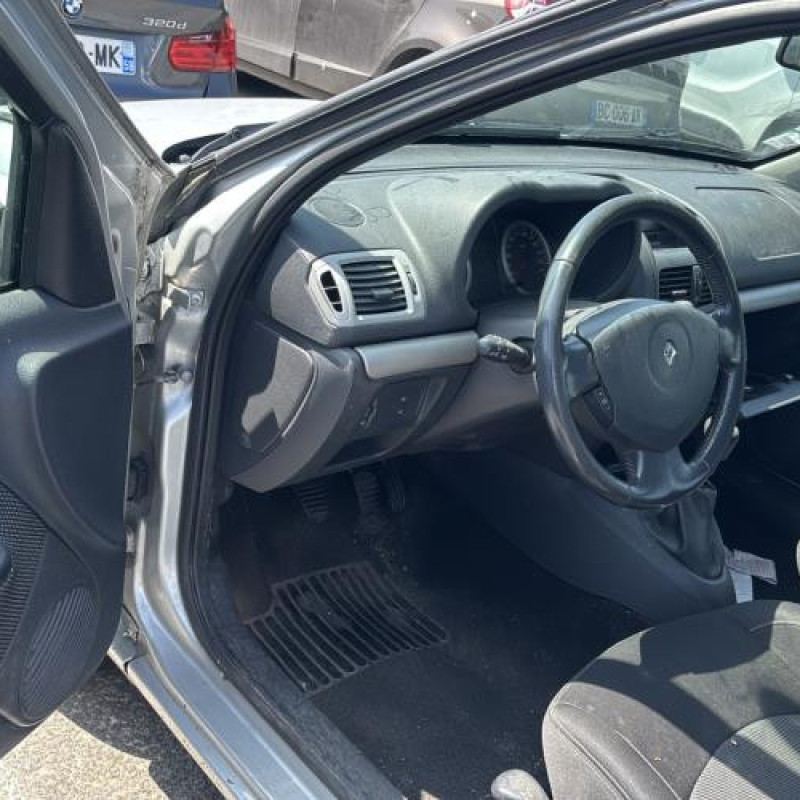 Pare soleil droit RENAULT CLIO 2 CAMPUS Photo n°13