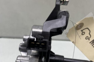 Moteur essuie glace arriere OPEL CORSA E