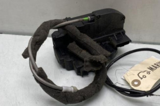 Serrure arriere gauche NISSAN QASHQAI 1