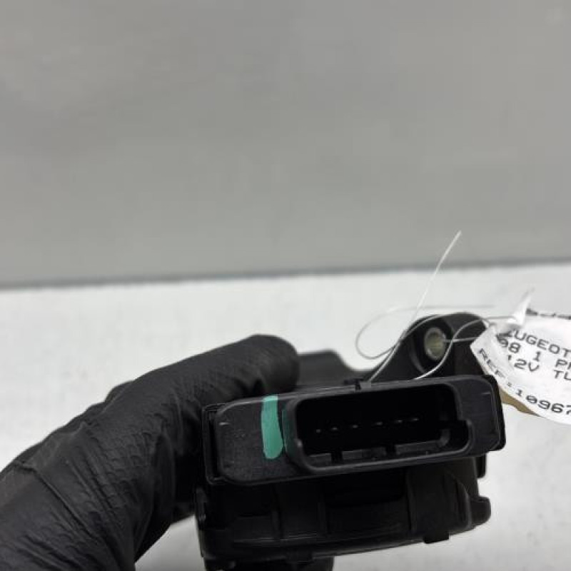 Pedale d'accelerateur PEUGEOT 208 1 Photo n°4