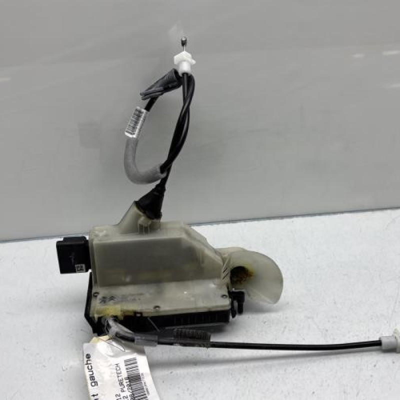 Serrure avant gauche PEUGEOT 208 1 Photo n°1