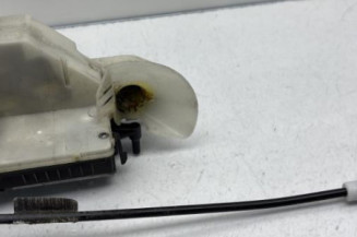 Serrure avant gauche PEUGEOT 208 1