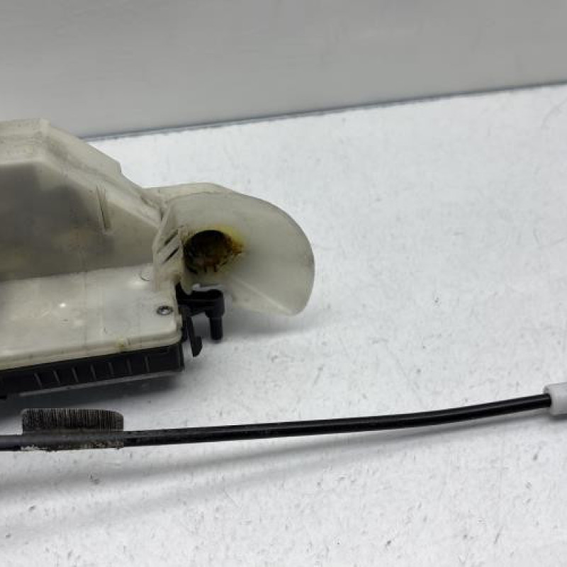 Serrure avant gauche PEUGEOT 208 1 Photo n°2