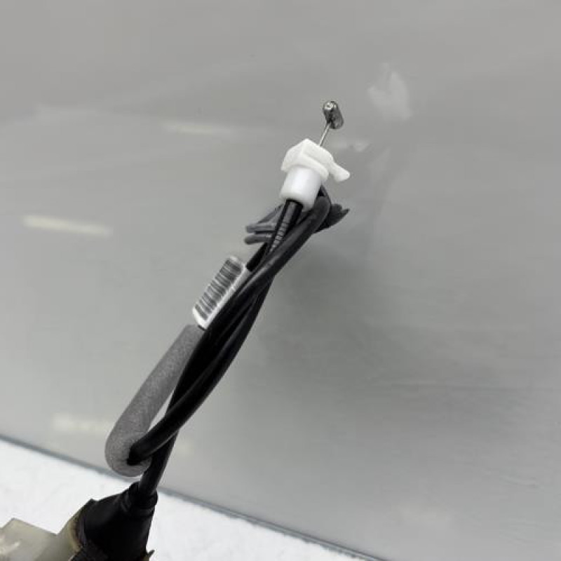 Serrure avant gauche PEUGEOT 208 1 Photo n°3