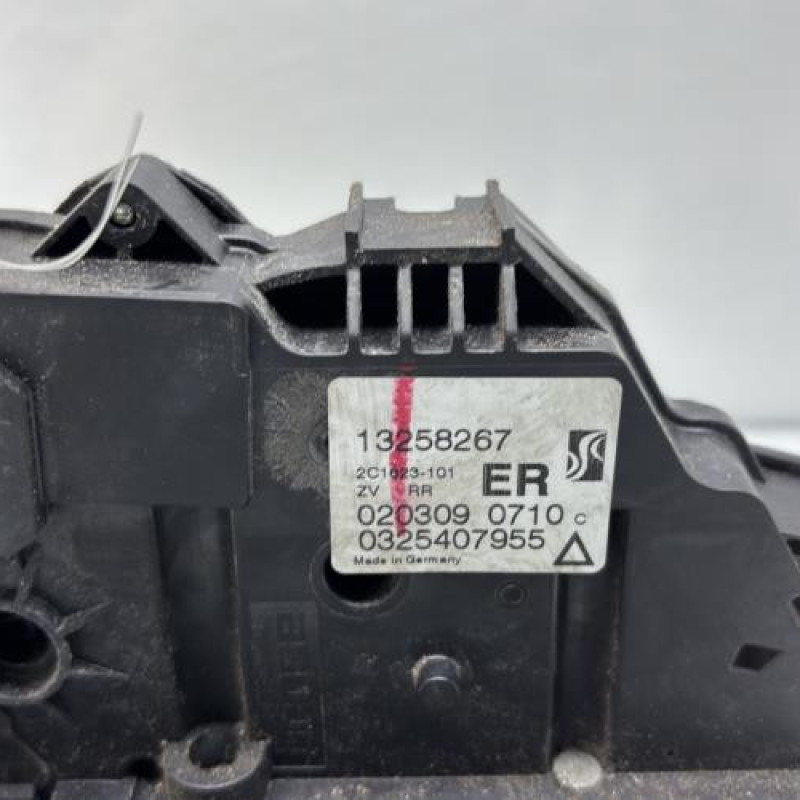 Serrure arriere droit OPEL CORSA D Photo n°2