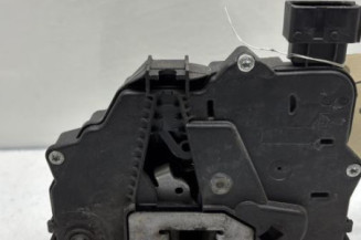 Serrure arriere droit OPEL CORSA D