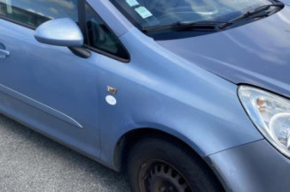 Serrure arriere droit OPEL CORSA D