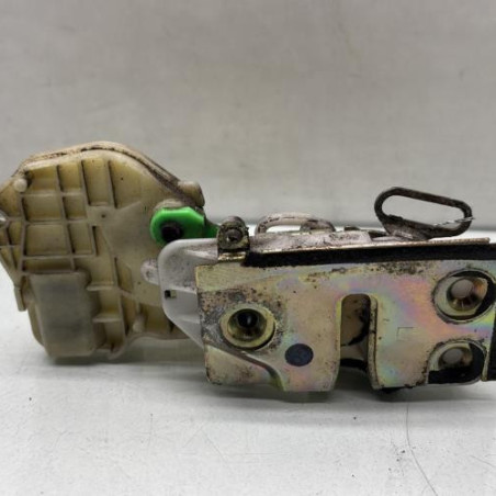 Serrure avant gauche HONDA CIVIC 7 Photo n°1