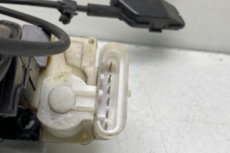 Serrure avant gauche RENAULT AVANTIME