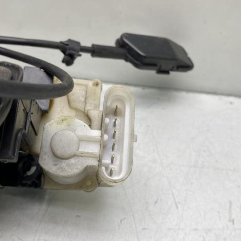 Serrure avant gauche RENAULT AVANTIME Photo n°4