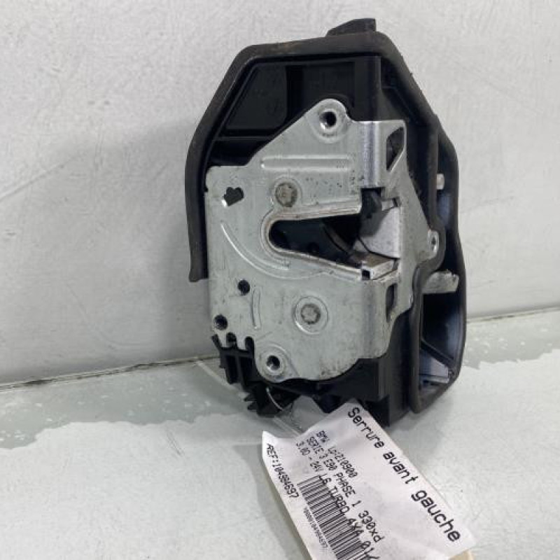 Serrure avant gauche BMW SERIE 3 E90 Photo n°1