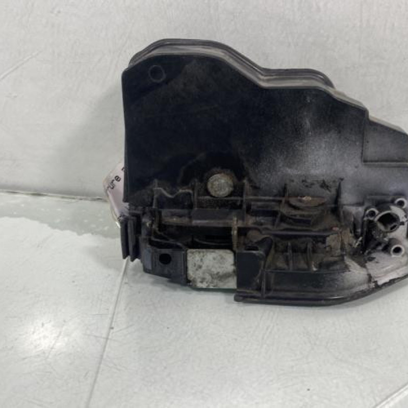 Serrure avant gauche BMW SERIE 3 E90 Photo n°3