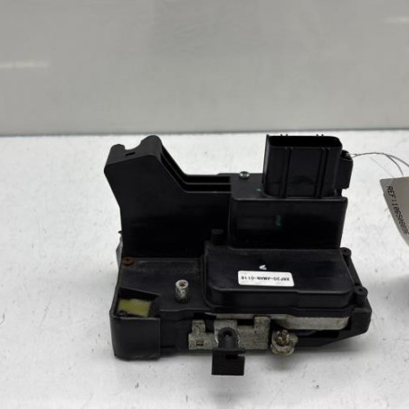 Serrure avant droit FORD FIESTA 5 Photo n°1