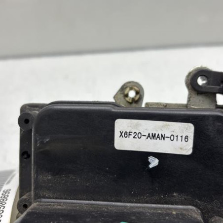 Serrure avant droit FORD FIESTA 5