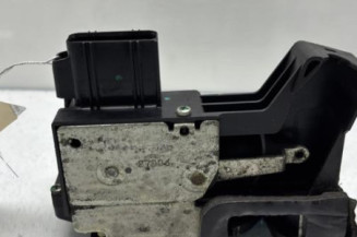 Serrure avant droit FORD FIESTA 5