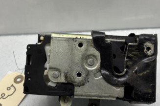 Serrure avant droit FORD FIESTA 5