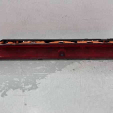 Feu arriere stop central PEUGEOT 206 Photo n°1