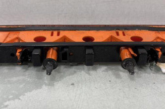 Feu arriere stop central PEUGEOT 206