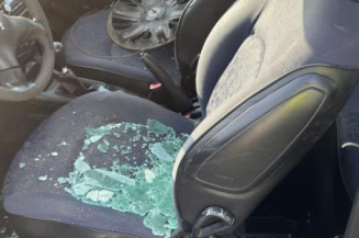 Feu arriere stop central PEUGEOT 206