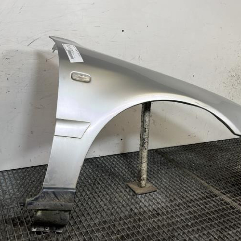 Aile avant droit AUDI A4 1 Photo n°3