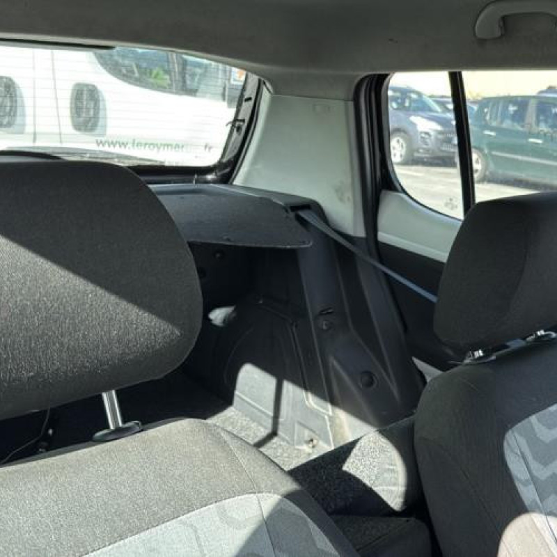 Aile avant droit SKODA FABIA 2 Photo n°17