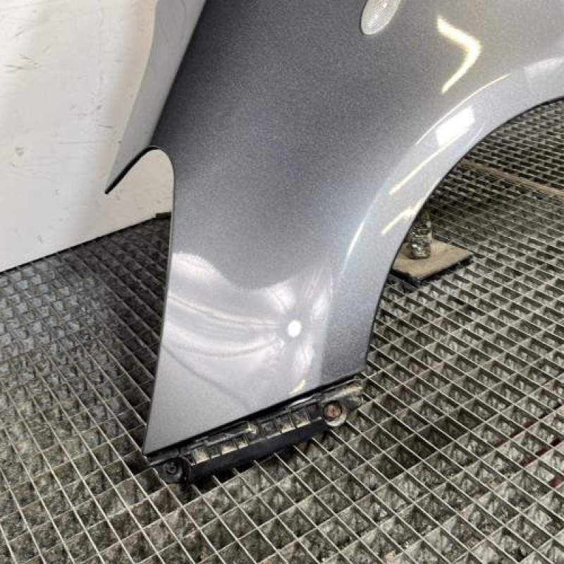 Aile avant gauche TOYOTA YARIS 2 Photo n°2