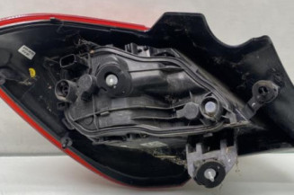 Feu arriere principal droit (feux) OPEL CORSA E
