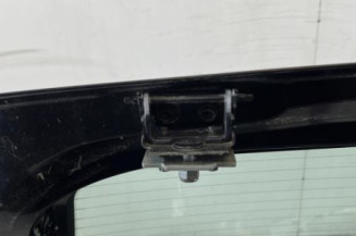 Malle/Hayon arriere FORD FIESTA 5