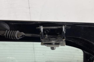 Malle/Hayon arriere FORD FIESTA 5