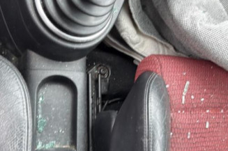 Malle/Hayon arriere FORD FIESTA 5