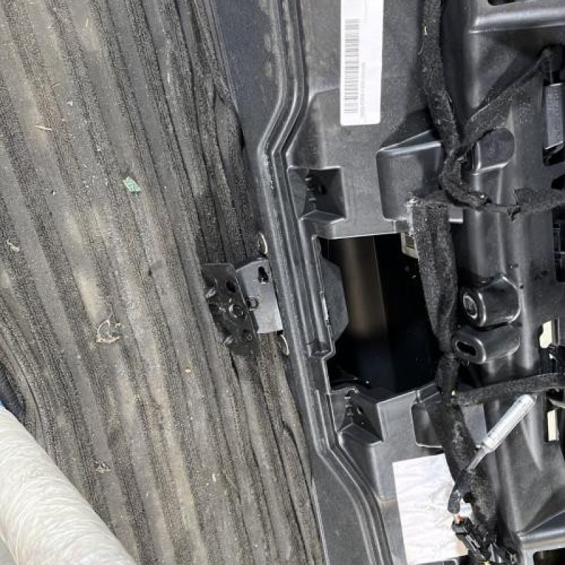 Malle/Hayon arriere PEUGEOT 308 2 Photo n°10