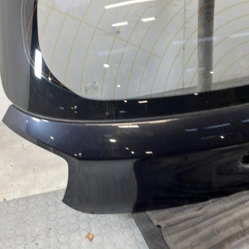 Malle/Hayon arriere BMW SERIE 1 F20 Photo n°5