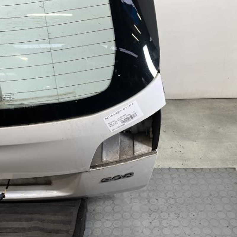 Malle/Hayon arriere PEUGEOT 508 1 SW Photo n°4