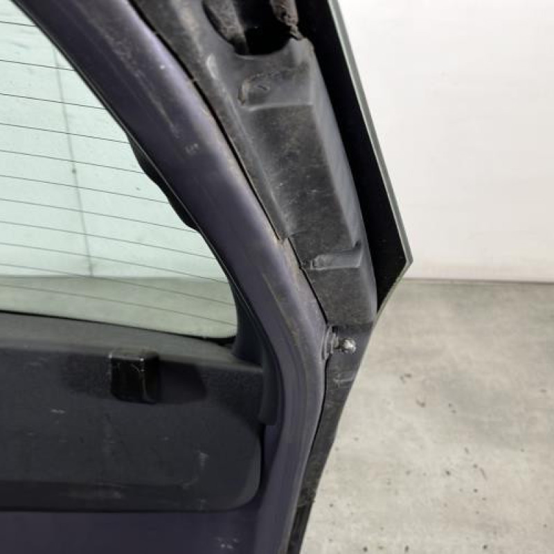 Malle/Hayon arriere CITROEN C3 1 Photo n°10