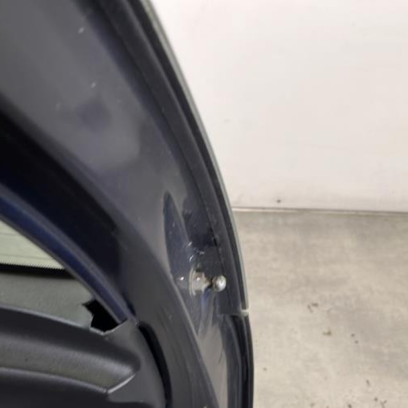 Malle/Hayon arriere CITROEN C4 1 Photo n°8