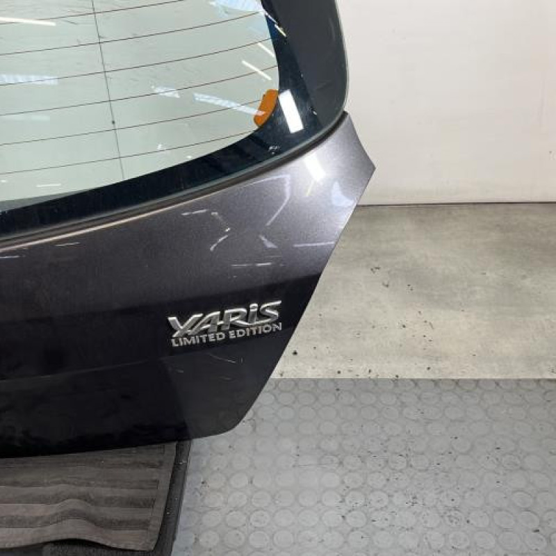 Malle/Hayon arriere TOYOTA YARIS 2 Photo n°4