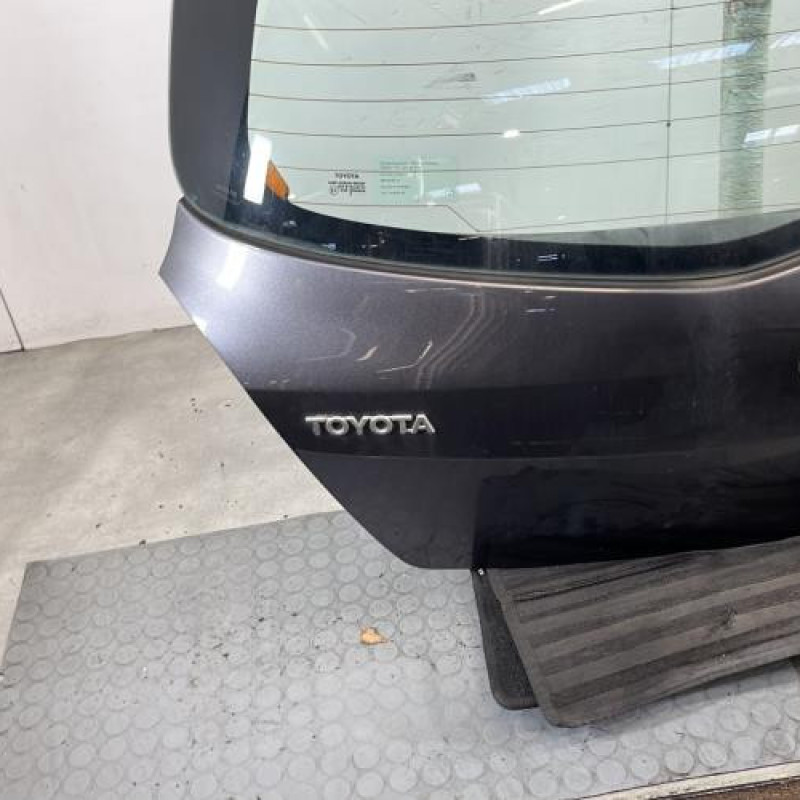 Malle/Hayon arriere TOYOTA YARIS 2 Photo n°5