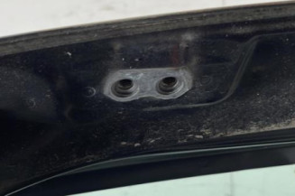 Malle/Hayon arriere TOYOTA YARIS 2