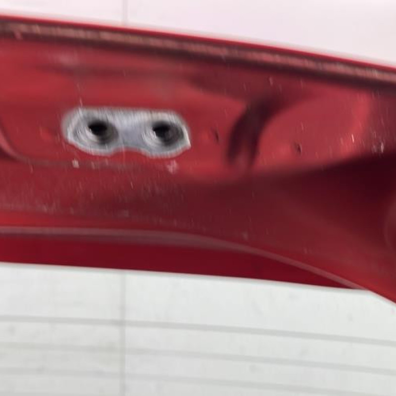 Malle/Hayon arriere TOYOTA YARIS 2 Photo n°6