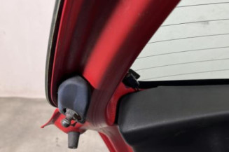 Malle/Hayon arriere TOYOTA YARIS 2